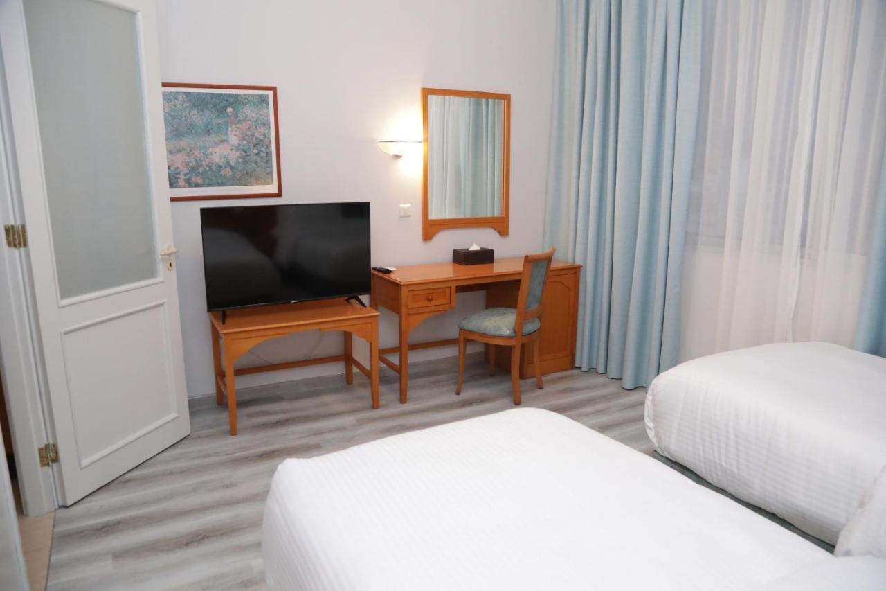 ביירות El Sheikh Suites Hotel מראה חיצוני תמונה