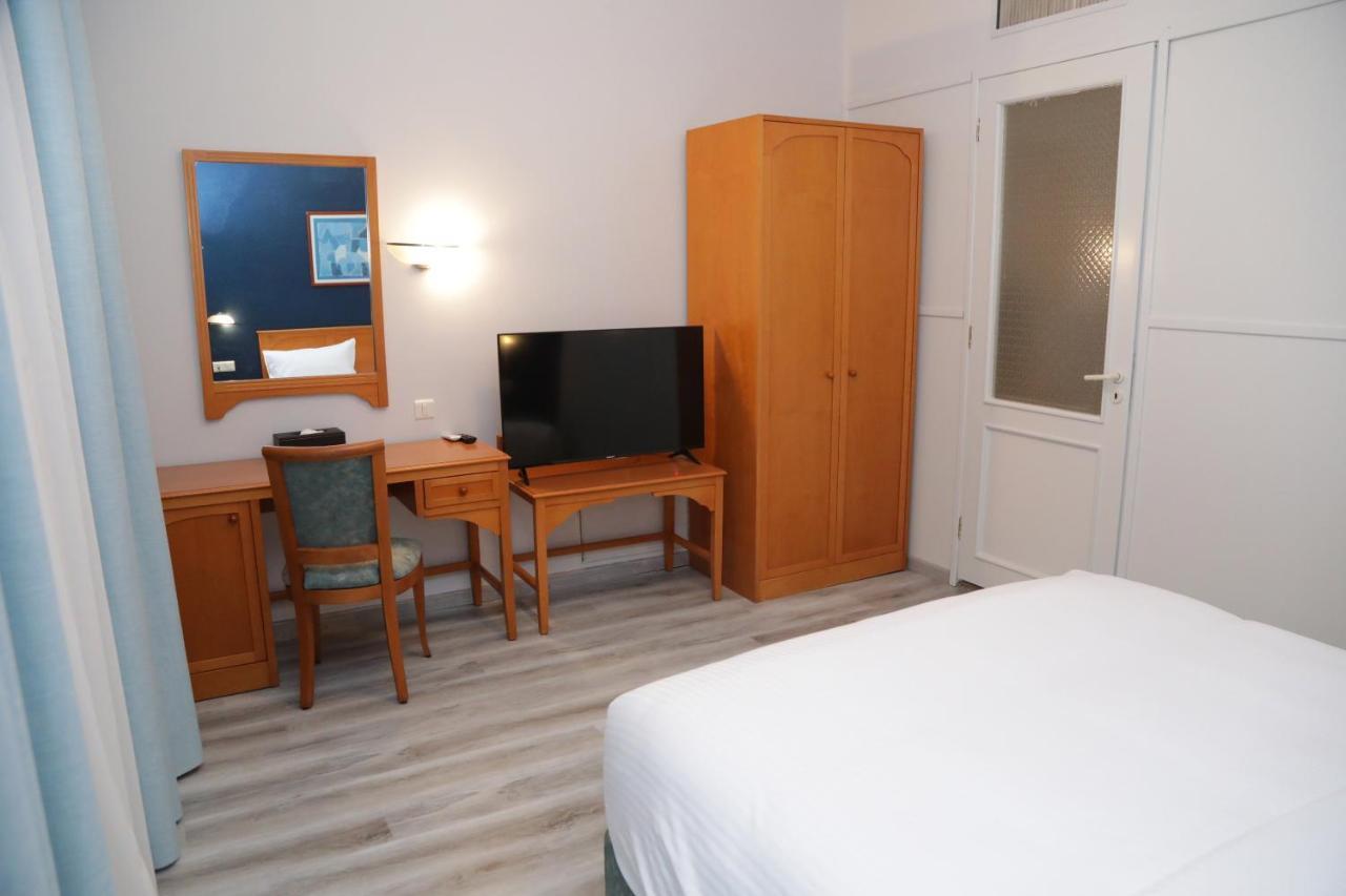 ביירות El Sheikh Suites Hotel מראה חיצוני תמונה