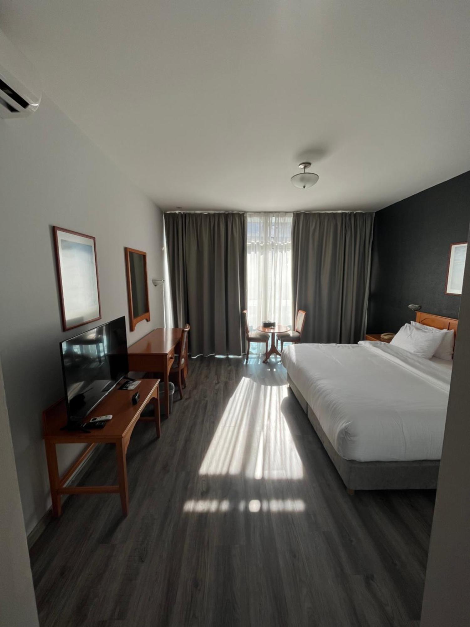 ביירות El Sheikh Suites Hotel מראה חיצוני תמונה