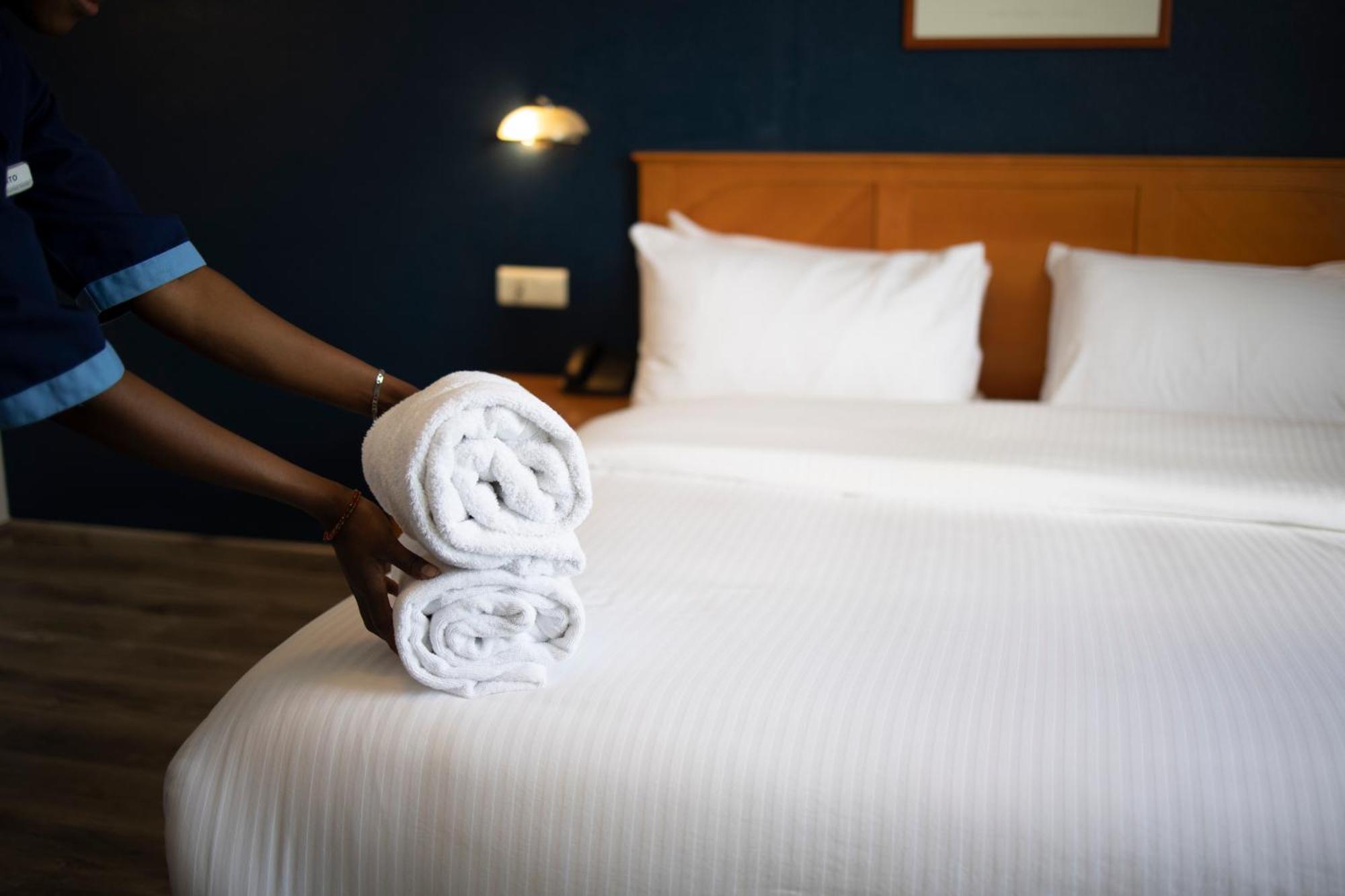ביירות El Sheikh Suites Hotel מראה חיצוני תמונה