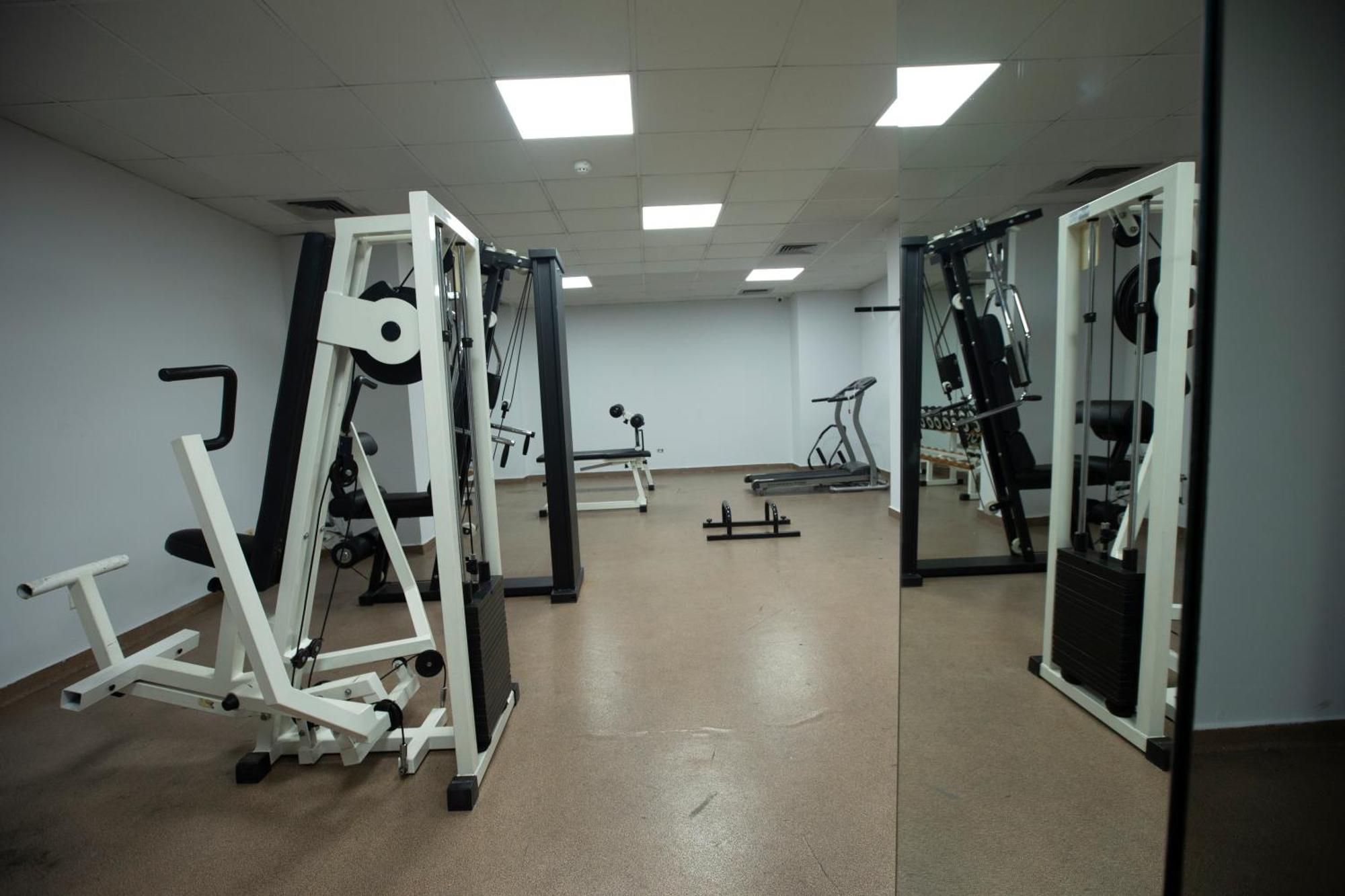 ביירות El Sheikh Suites Hotel מראה חיצוני תמונה