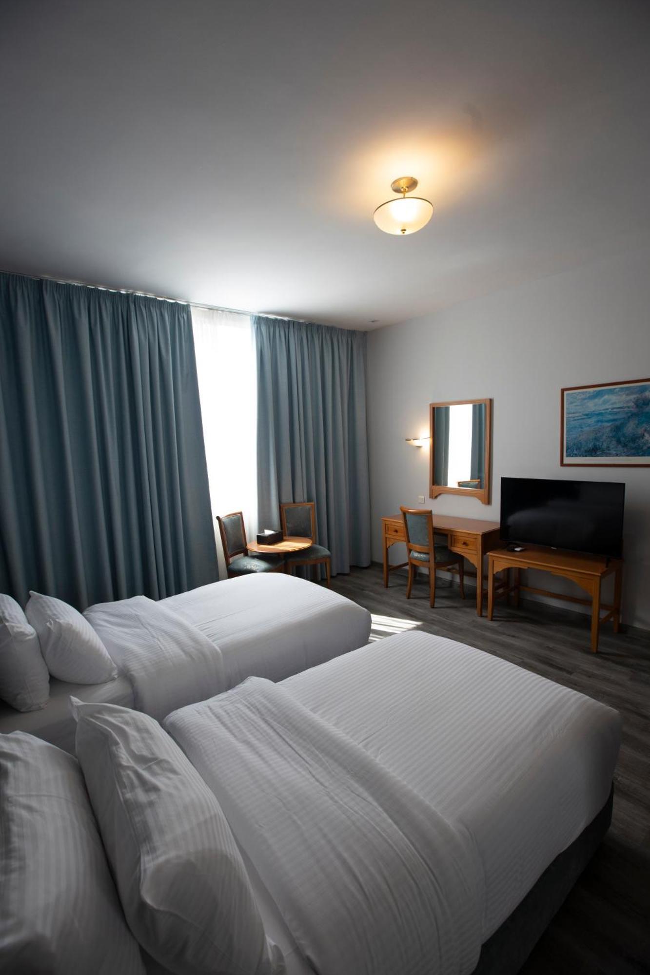 ביירות El Sheikh Suites Hotel מראה חיצוני תמונה